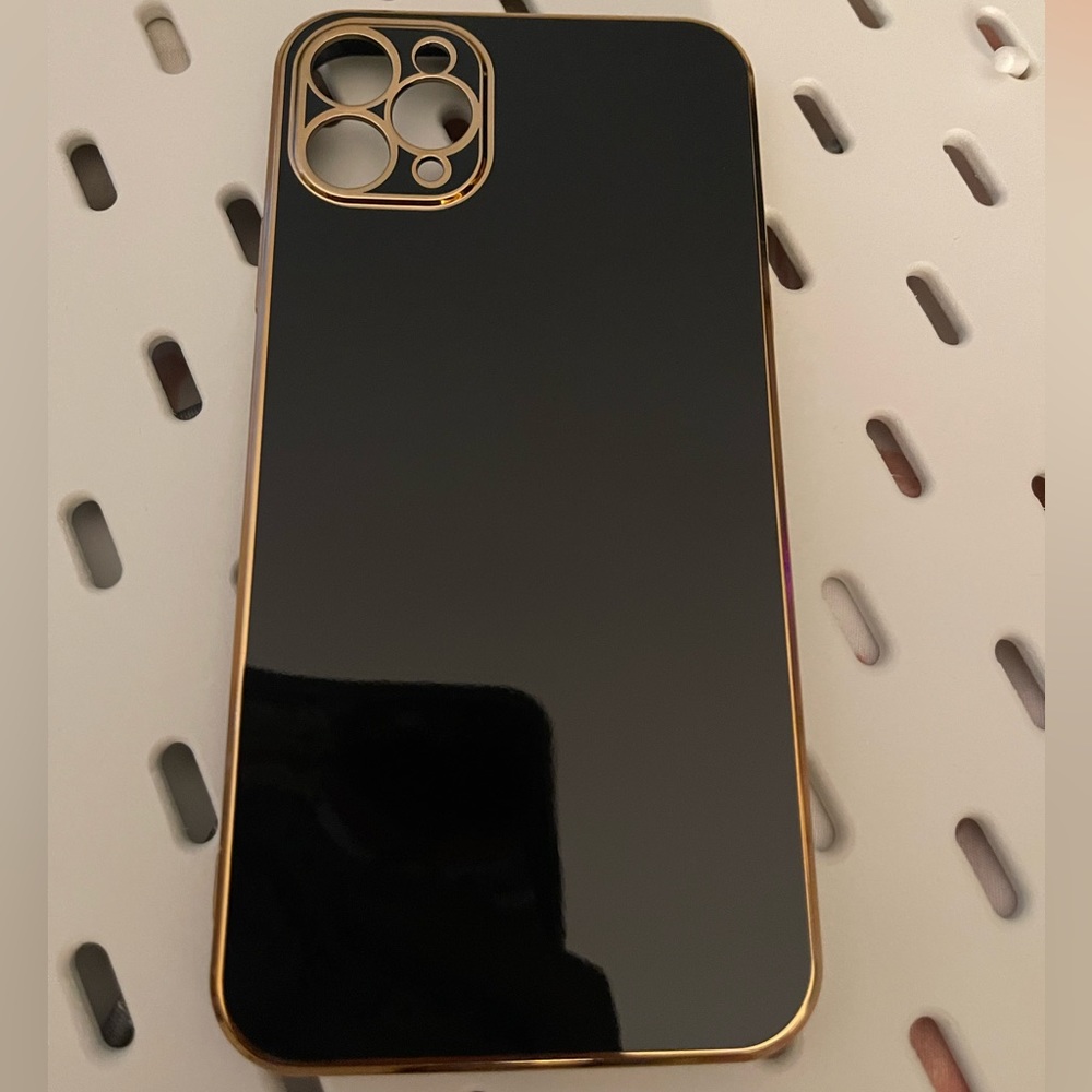 iPhone 11 Pro Max phone case